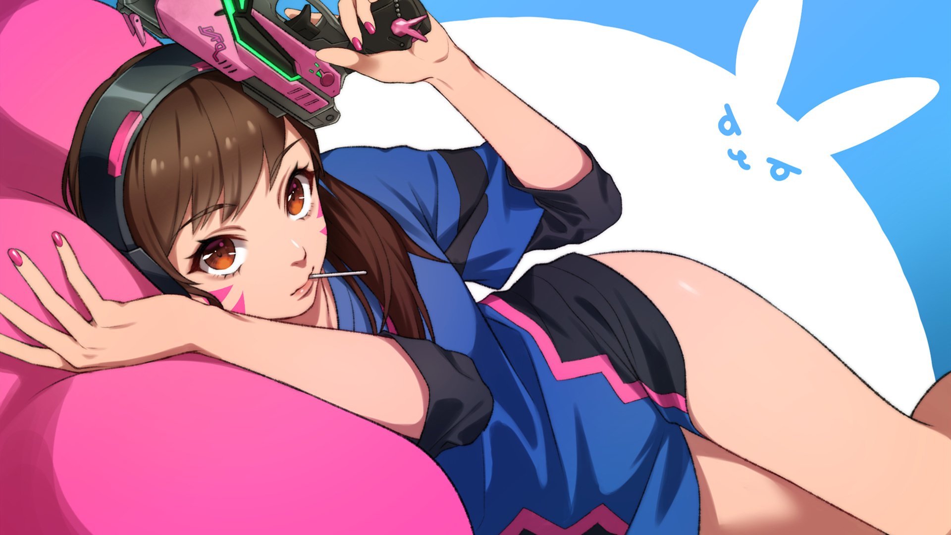 爱游戏电竞官网-羽毛球赛场激烈对抗频出精彩回合，羽毛球对战视频