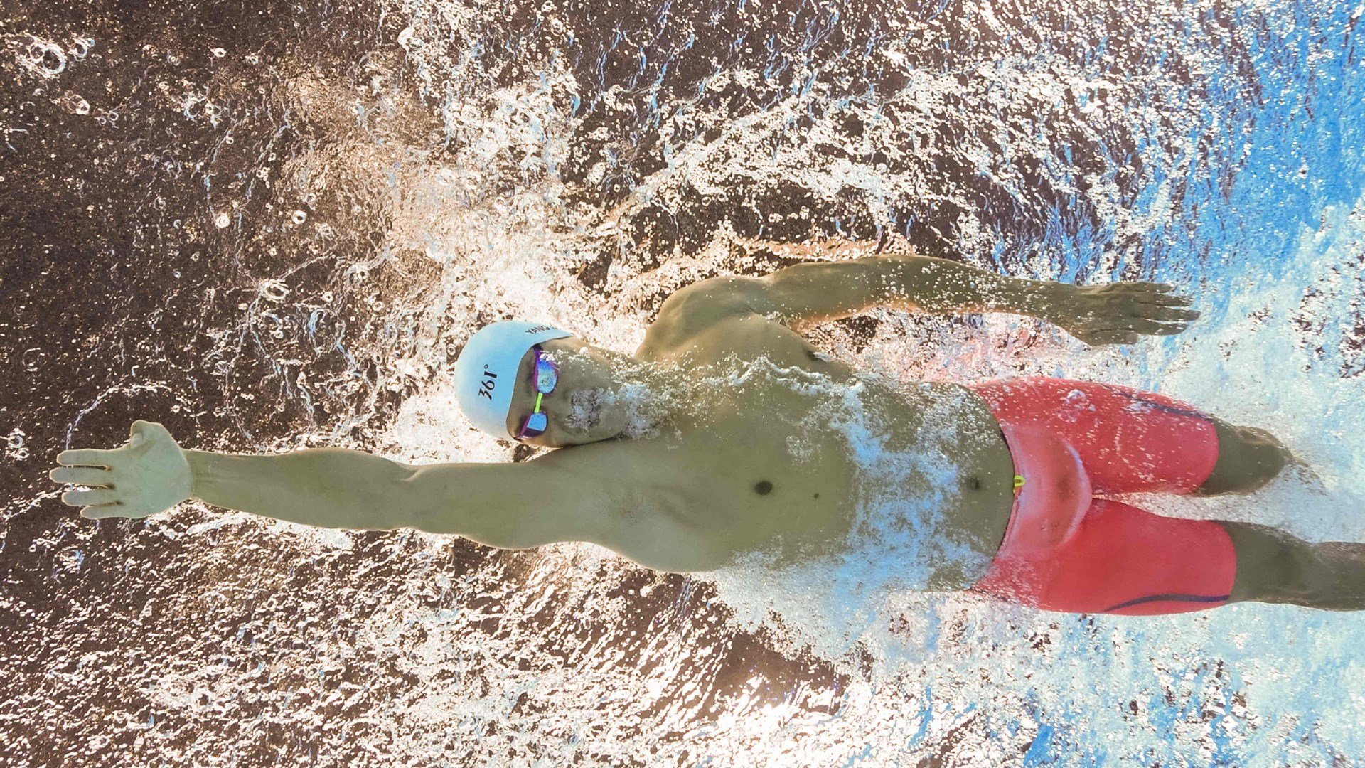 _女性运动员崭露头角,打破性别界限_,女性运动员曝光